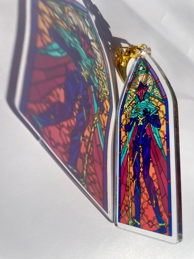 [ Arcane ] Stained Glass Herald Charm
