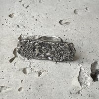 Image 1 of silver ring size 51