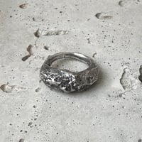 Image 1 of silver ring size 52