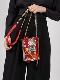 Image 2 of Bolso Bucket Maneko 