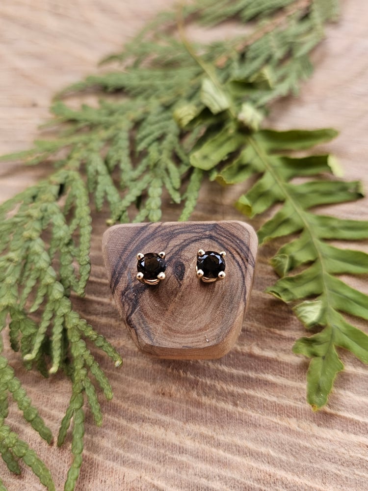Image of 14k Yellow Gold Smokey Quartz Stud Earrings 