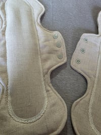 Image 2 of Un-dyed Linen Heavy/Overnight Pad Set