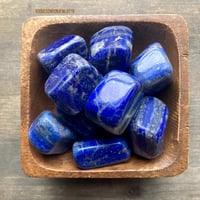 Image 2 of Lapis Lazuli Tumbled Stone – Throat Chakra Healing, Communication & Psychic Abilities