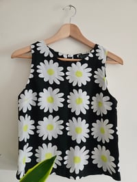 Image 1 of Pre loved Topshop Daisy print tunic 