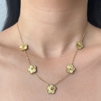 5 flores necklace 
