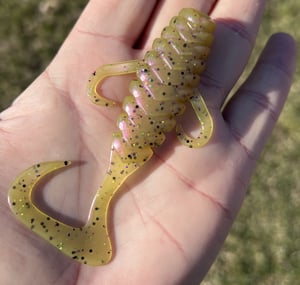 Image of 4" Flat Grub (8 Pack)