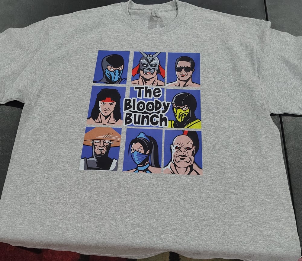 CHOOSE YOUR CHARACTER T-shirt