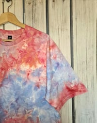 Image 3 of Ice dye T-shirt Ice Bue-Pink