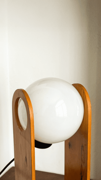 Image 2 of Lampe d'appoint vintage en pin