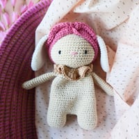 Image 5 of Livre numérique Un Printemps à Câliner-Tutoriels de doudous et poupées au crochet