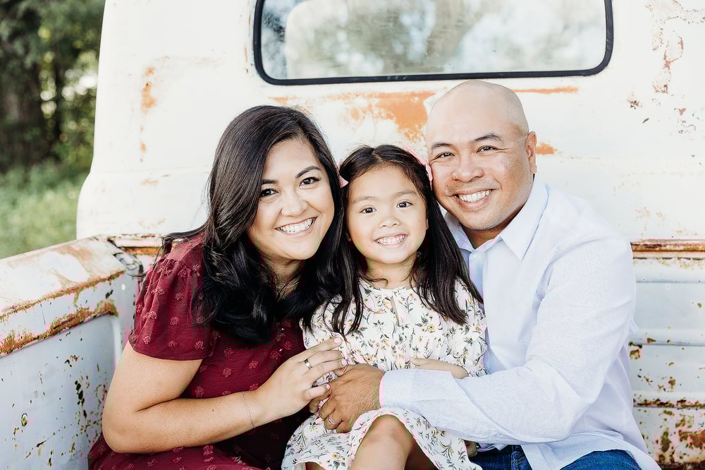 Image of April 27 - Family Minis - White Truck
