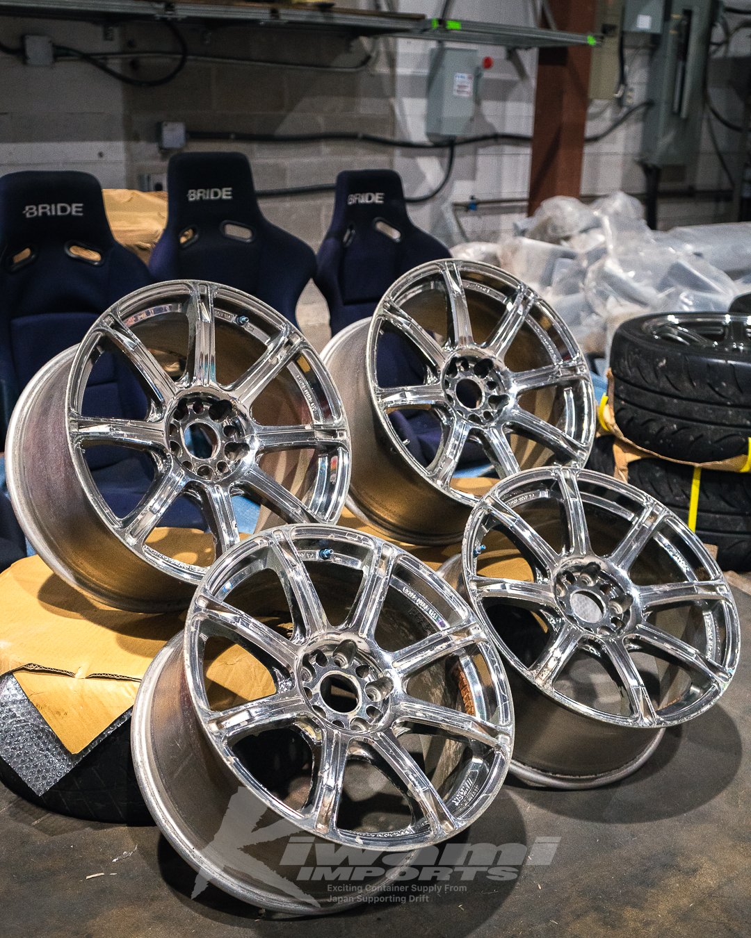 Work XC8 18x8.5J +34 18x9.5J +35 Set Chrome | Kiwami Imports