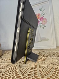 Image 3 of Bee and Honeycomb Tablet Stand – Stylish 3d Printed Stand for Tablets and Smartphones