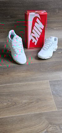 Image 1 of Mens Trainer White T