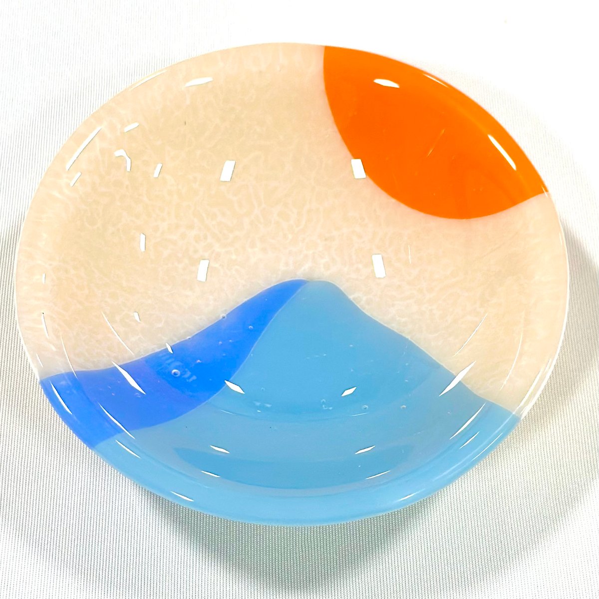 Image of The Medium Mountain Bowl-5"