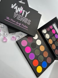 The First Lady Eyeshadow Palette