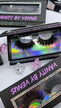 The Pretty Wings Lash 