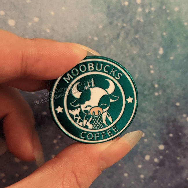 Moobucks Pin (Ungraded)