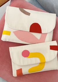 Image 2 of Petite pochette à livres
