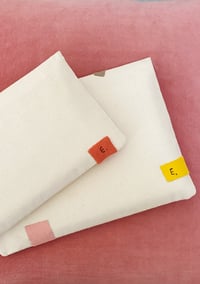 Image 3 of Petite pochette à livres