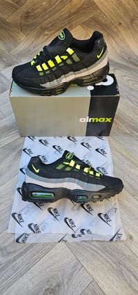 Image 4 of Mens Trainers 110s/95s [1:1]