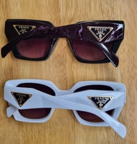 Image 2 of Milano 4.0 shades