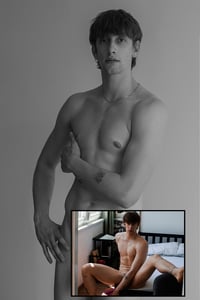 Image 3 of LASZLO BY PINEAPPLE