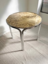 Image 2 of MESA VINTAGE CROMADA CON SOBRE DE MÁRMOL, AÑOS 70