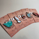 Pin's bois -Graine d'arc en ciel-