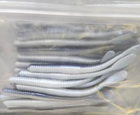 Rubber worms 