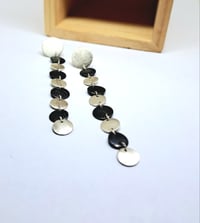 Image 3 of pendientes Sharon