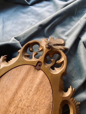 Image of Miroir baroque en résine, milieu XXème siècle