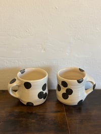 Image 2 of Taza pequeña puntos