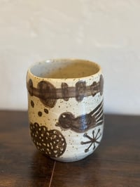 Image 4 of Taza grande blanca y negra