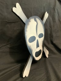 Image 1 of Skull decor 