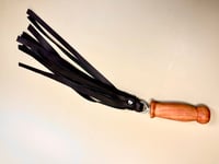 Image 3 of Cherrywood Chub stingy flogger