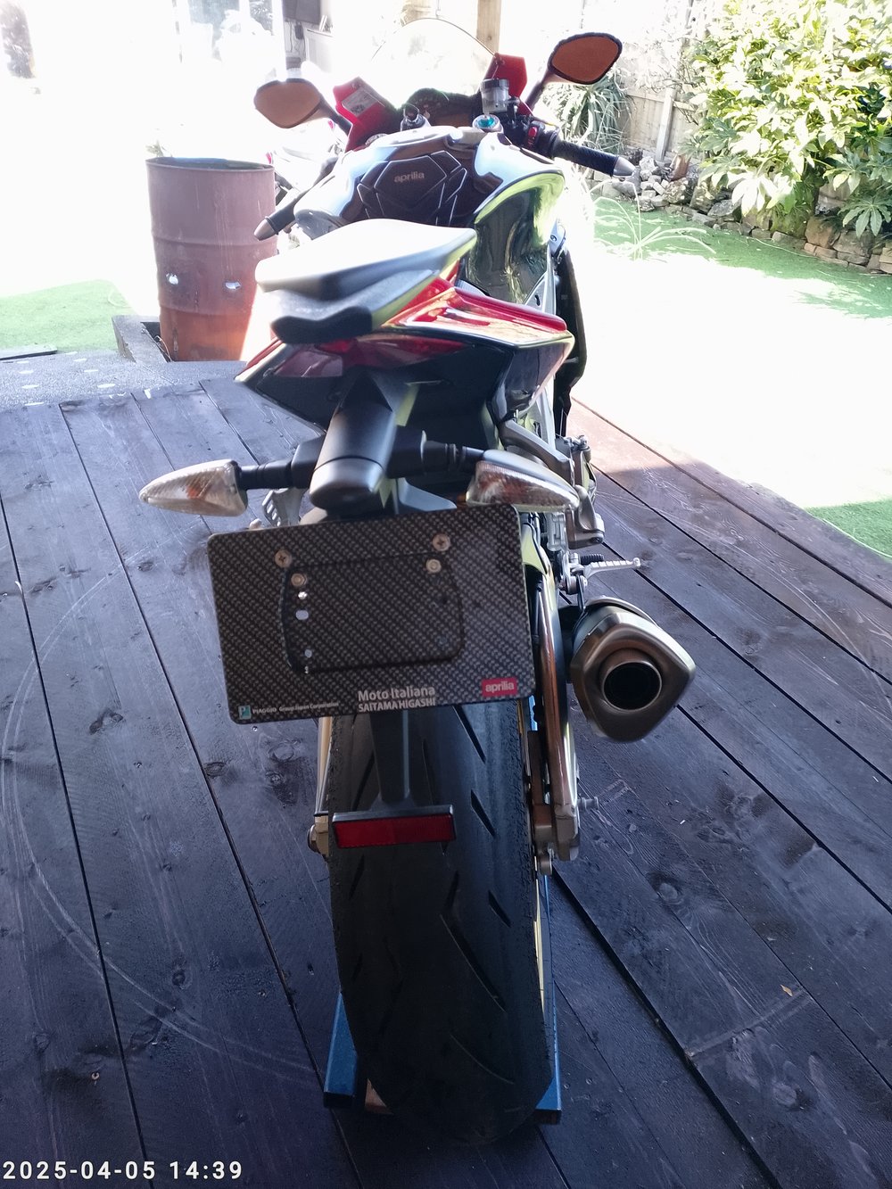 Aprilia rsv4 factory 