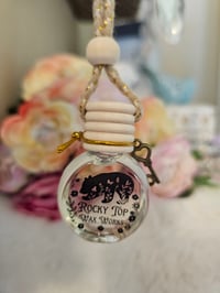 Image 1 of Highfalutin car jar diffuser scented in Highfalutin'
