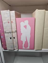 Image 2 of Romance Book Nook – Tea Light Bookshelf Box