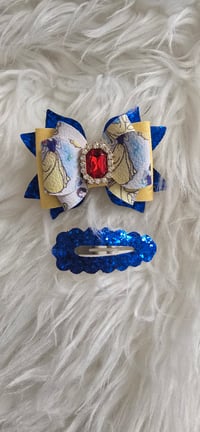 Image 2 of Snow white 