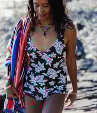 Image 5 of Playa Onepiece (Short Leg ) - Coco Flower