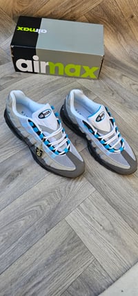 Image 4 of Mens Trainers 9fives/110(1:1)