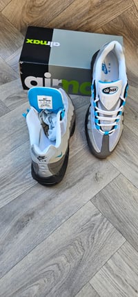 Image 5 of Mens Trainers 9fives/110(1:1)