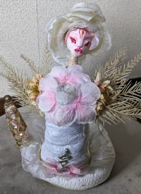Image 2 of Small White Serpent E 白蛇(小) E