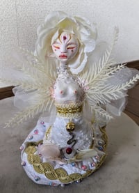 Image 2 of Small White Serpent F  白蛇(小) F
