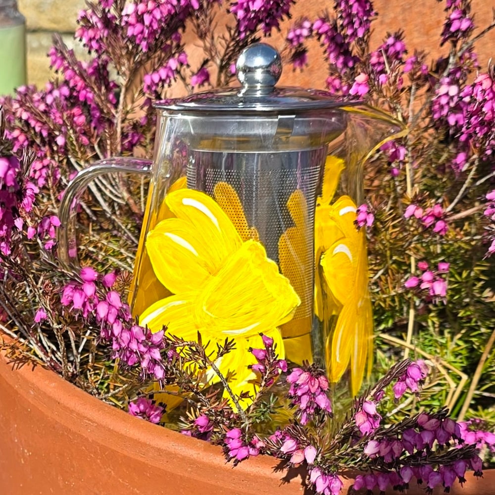 Image of Daffodil Infuser Teapot