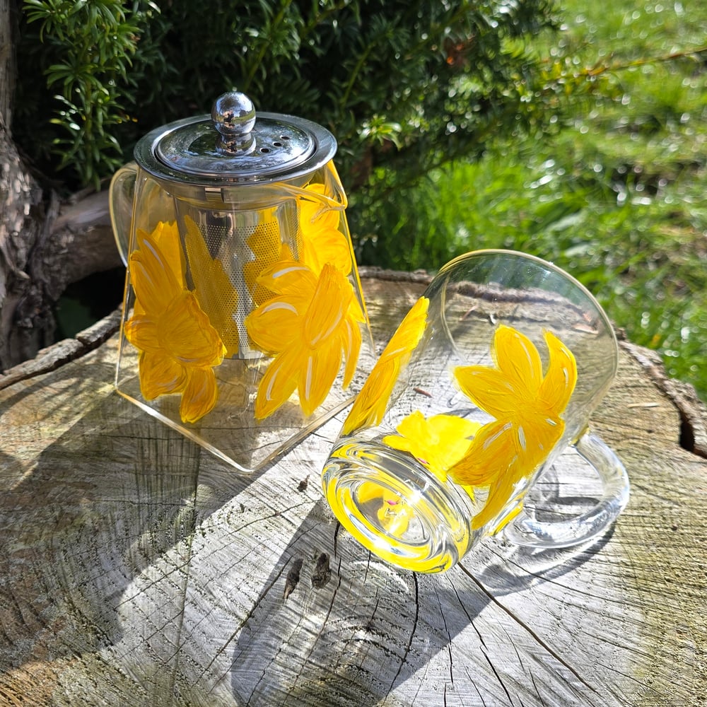 Image of Daffodil Infuser Teapot