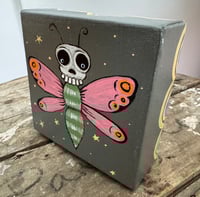Image 2 of Pink Winged Skull Fly