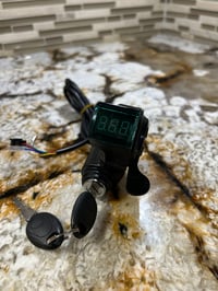 Image 3 of ThumbThrottle+Voltmeter+KeySwitch Pre Wired For Fardriver 