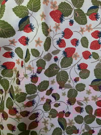 Image 3 of Organic Cotton Crown Cover with Lace -Strawberry Patch 